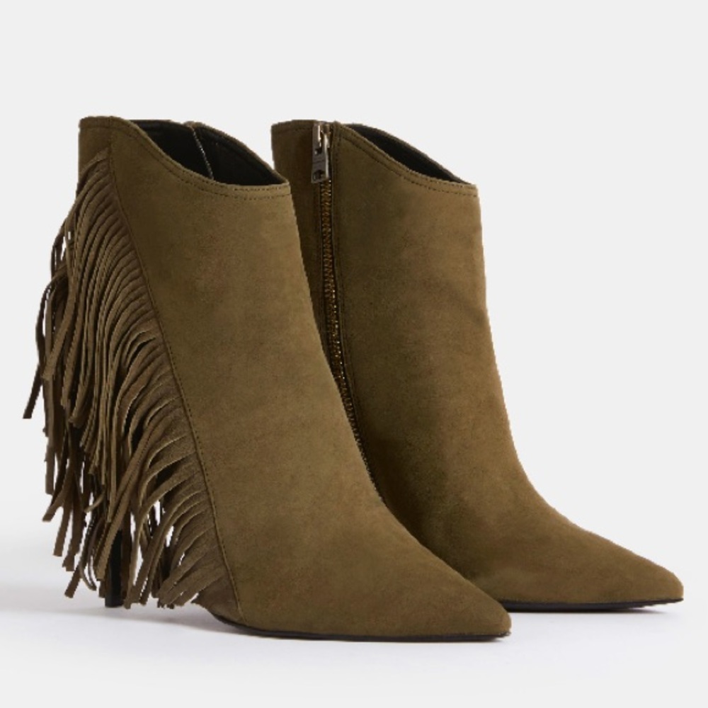 ALL SAINTS SUEDE FRINGE BOOT IN KHAKI like New!
